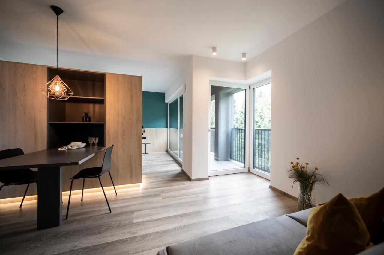Sambucus Apartments -Premium Apartments For You And Your Dog Lana Exterior photo